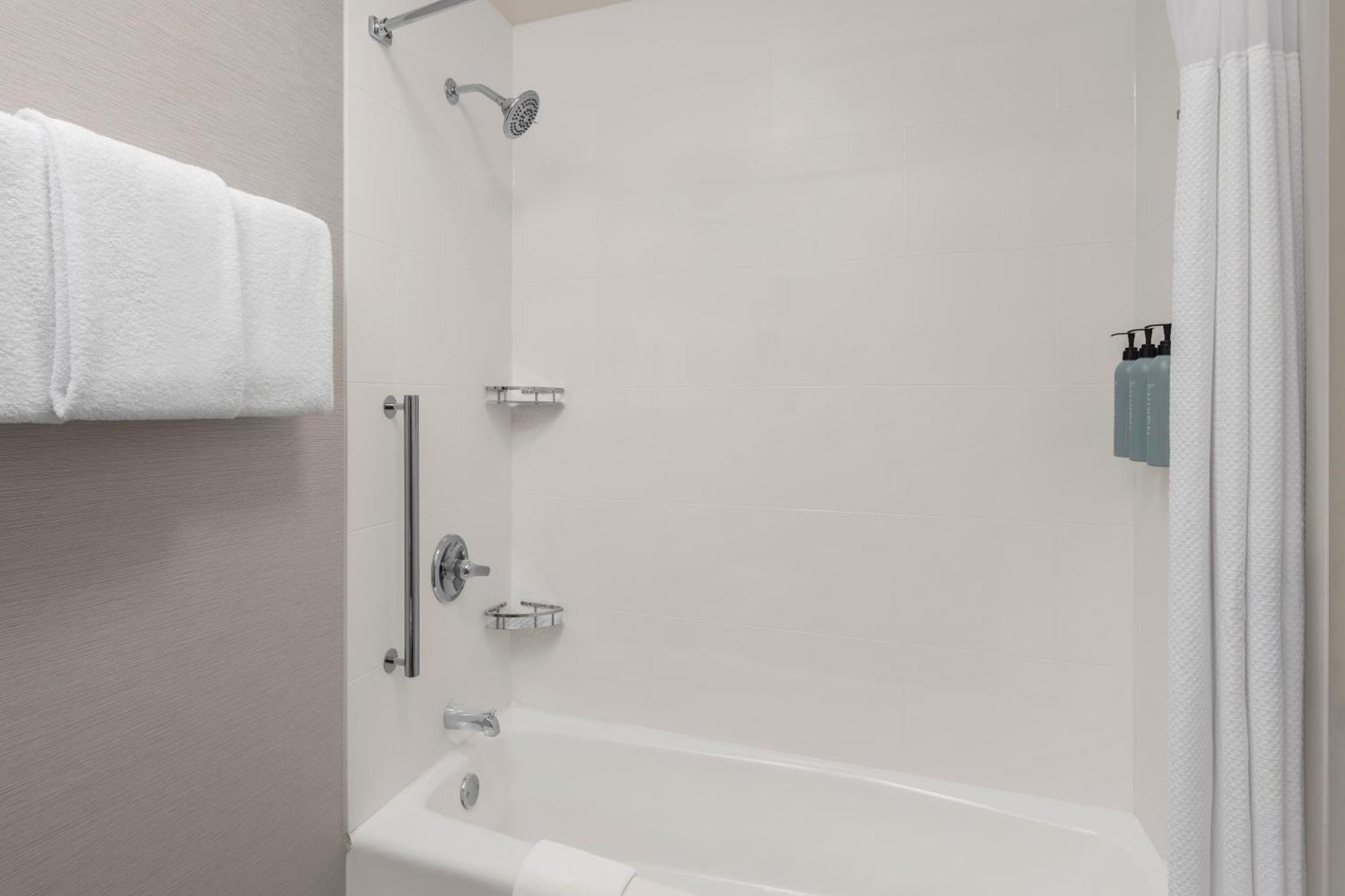 Hotel Courtyard By Marriott Little Rock West Esterno foto