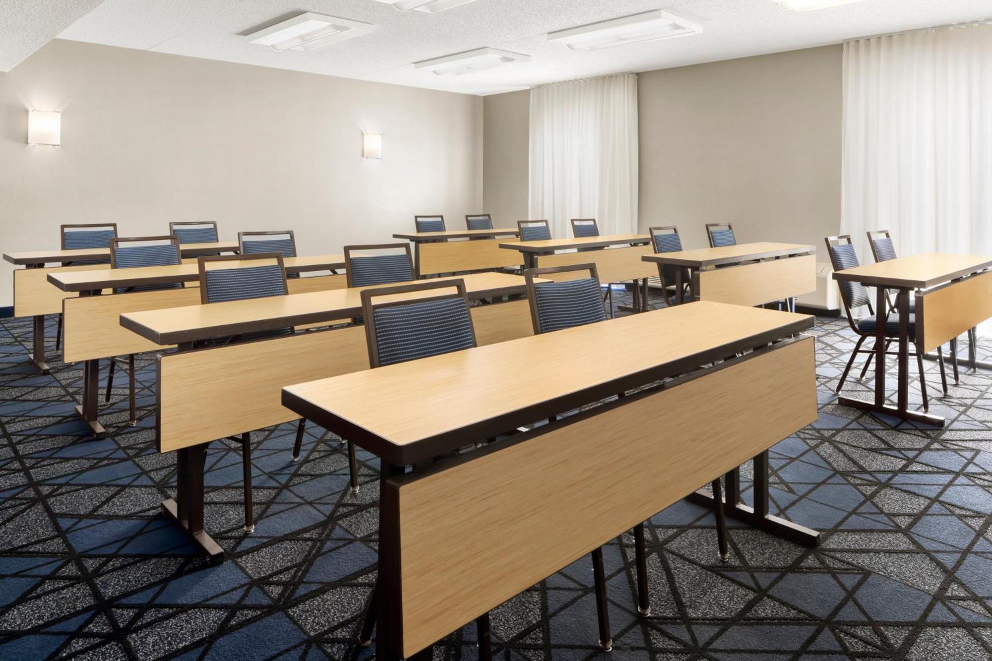Hotel Courtyard By Marriott Little Rock West Esterno foto